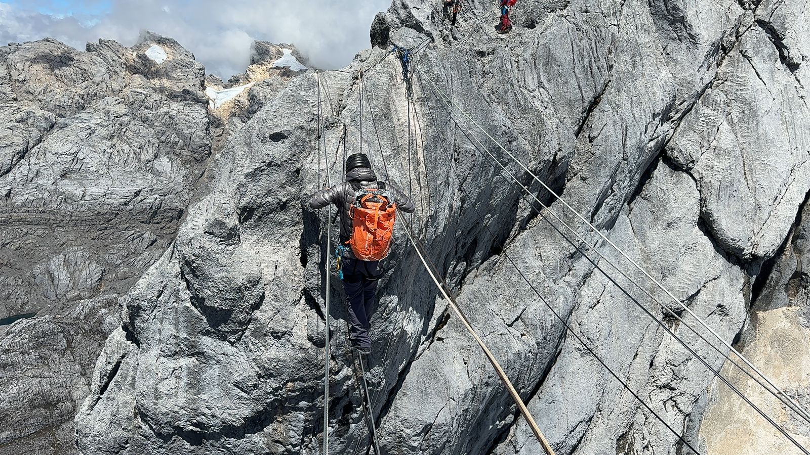 CARSTENSZ PYARAMID 2026